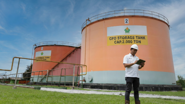 PTPN IV PalmCo memperkuat komitmen keberlanjutan dengan meningkatkan sertifikasi RSPO dan ISPO mendekati 100 persen, meski 99 persen produksi CPO diserap pasar domestik dan tetap memperkuat keterlacakan rantai pasok dari kebun hingga pabrik.