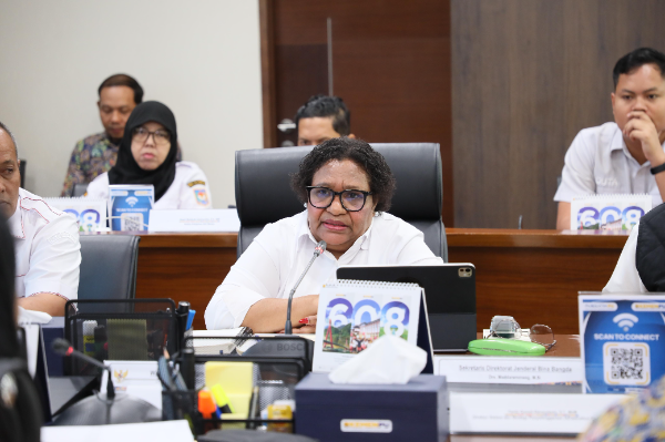 Kemendagri dan Kementerian PU mempercepat pembangunan Kawasan Inti Pusat Pemerintahan (KIPP) di empat Daerah Otonomi Baru Papua dengan target rampung dan difungsionalkan pada 2028 sebagai bagian dari Proyek Strategis Nasional guna memperkuat tata kelola pemerintahan dan pembangunan wilayah Papua.
