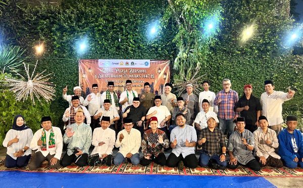 Forum Jurnalis Betawi menggelar bukber, santunan anak yatim, dan diskusi budaya tentang program penulisan 500 Cerita Kampung Betawi sebagai kontribusi masyarakat Betawi dalam menyambut peringatan lima abad Kota Jakarta pada 2027.
