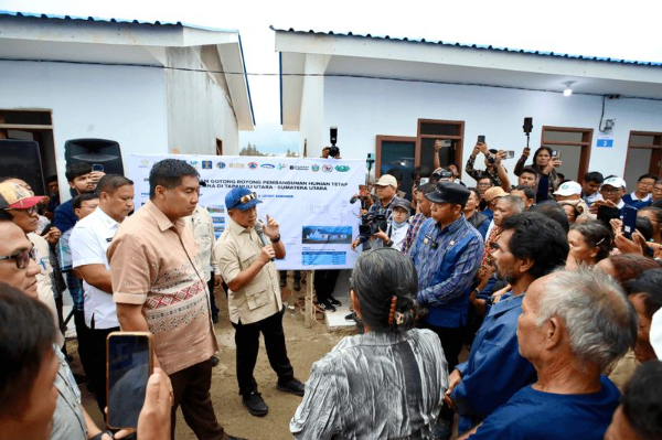 Satgas PRR Pascabencana Sumatera mendorong pemanfaatan lahan HGU sebagai salah satu strategi percepatan pembangunan hunian tetap bagi penyintas bencana di Aceh, Sumatera Utara, dan Sumatera Barat. 