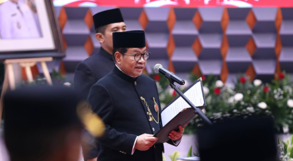 Gubernur DKI Jakarta Pramono Anung, saat melantik 11 pejabat baru sebagai langkah strategis memperkuat birokrasi dan menjaga stabilitas pemerintahan. Rabu, (15/4/2026).