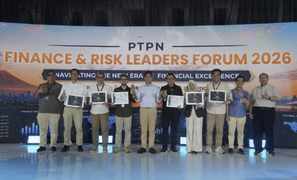 Perwakilan PT Sri Pamela Medika Nusantara menerima penghargaan pada PTPN Financial and Risk Leaders Forum 2026 di Yogyakarta sebagai bentuk apresiasi atas kinerja pengelolaan keuangan, manajemen risiko, dan kualitas pelaporan perusahaan.