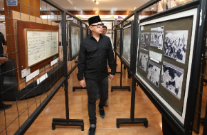 Wamendagri Bima Ziarah Ke Makam Bung Karno di Blitar, Ajak Pemda Jaga Nilai Luhur Daerah
