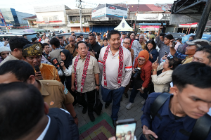 Menteri PKP Maruarar Sirait Tinjau Permukiman Kumuh Kubu Raya, Pastikan Program Peningkatan Kualitas Hunian Tepat Sasaran