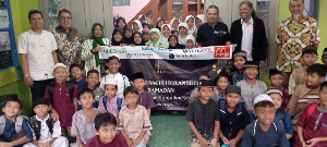 AMKI Pusat Berbagi Kebahagiaan Ramadan Bersama Anak Yatim di Yayasan Al-Kahfi Jakarta Timur