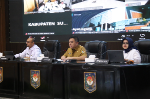 Sekjen Kemendagri Tomsi Tohir Tegaskan Komitmen Jaga Stabilitas Harga Bahan Pokok Jelang Idulfitri 2026