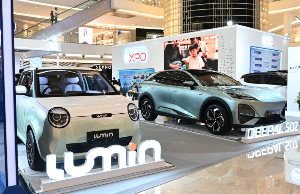 INDOMOBIL Expo 2026 Resmi Dibuka, Deretan Mobil Listrik Global Bisa Dicoba Langsung di Senayan City