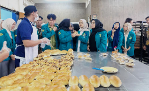 24 Mahasiswa UNJ Studi Lapangan di Lapas Narkotika Jakarta, Pelajari Langsung Program Pembinaan Warga Binaan