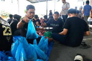 PTPN IV PalmCo Salurkan 120.000 Paket Daging Kurban, 150 Ton Daging Tersebar ke Seluruh Indonesia